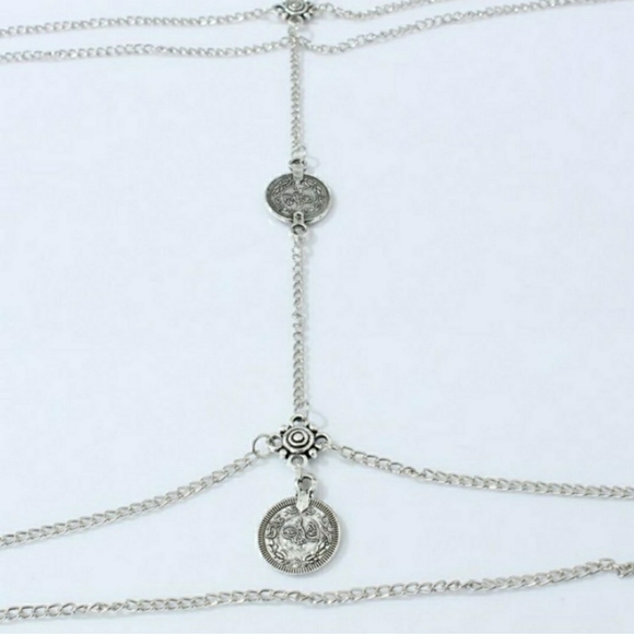 Delicate Bohemian Silver Thigh Chain - Picture 3 of 6